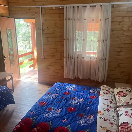 Bed & Breakfast Qafeshtama